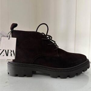 Zara Men's Dark Brown Suede Boots